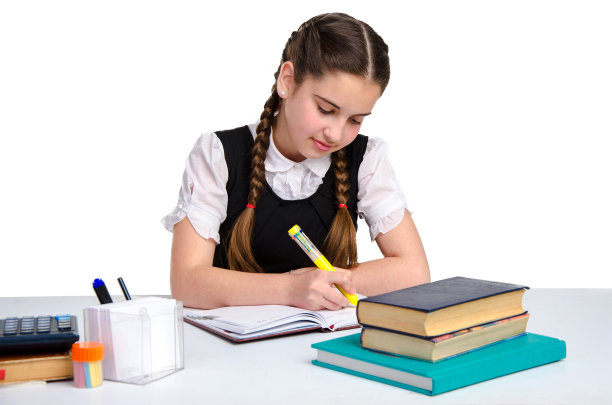 小女生做家庭作业图片下载