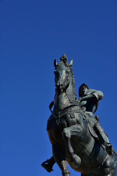 巴托洛梅奥·科莱奥尼雕像图片下载