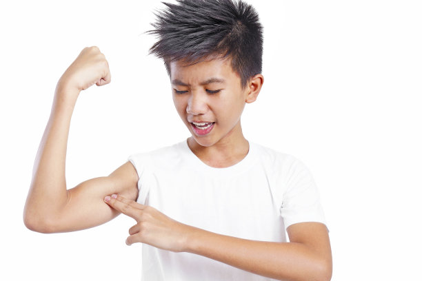 感受我的肌肉图片下载