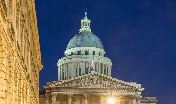 晚上的万神殿，法国巴黎。图片下载