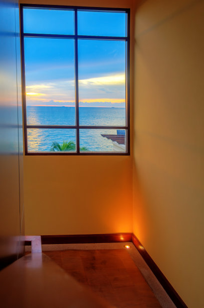 房间窗海景图片下载
