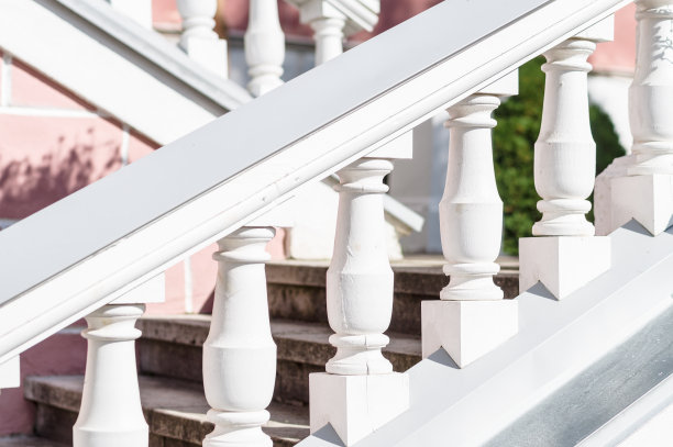 外部复古风格楼梯与华丽的栏杆图片下载