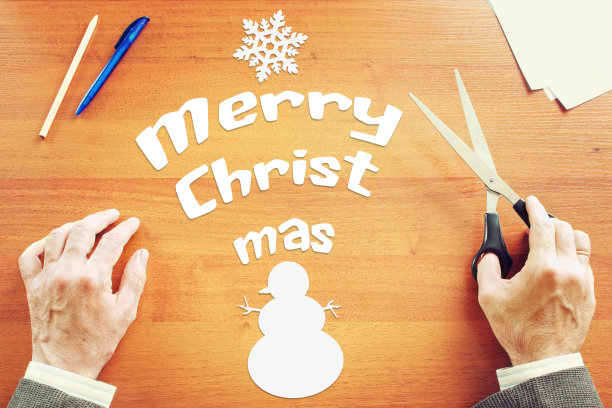 男人梦想着圣诞快乐图片下载