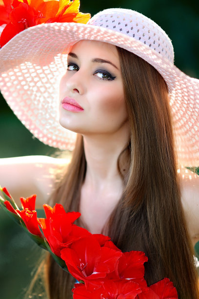 一个美丽迷人的女孩的肖像图片下载