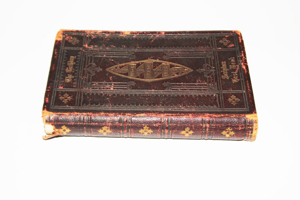 古老的圣经书图片下载