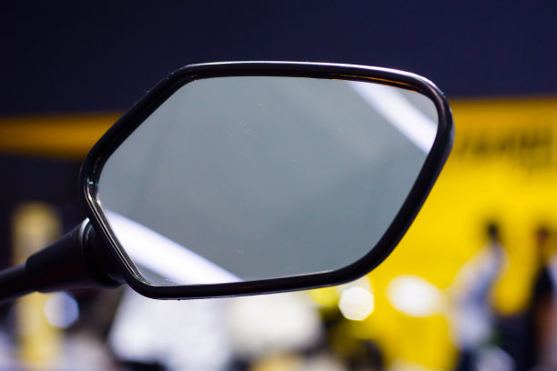 摩托车的镜子图片下载