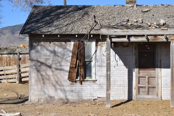 古老的农舍图片下载