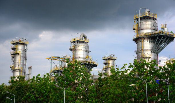 石油和天然气工业-炼油厂图片下载