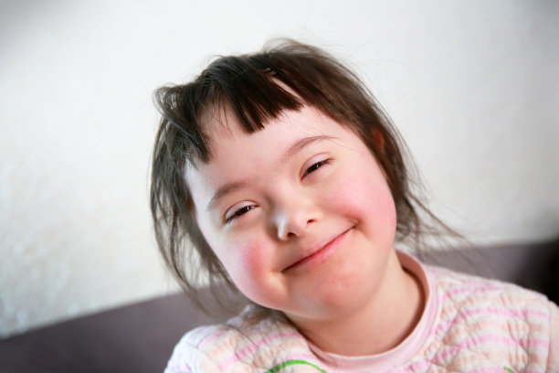 快乐女孩的肖像图片下载