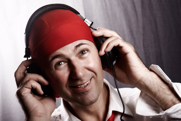 人们听音乐图片下载