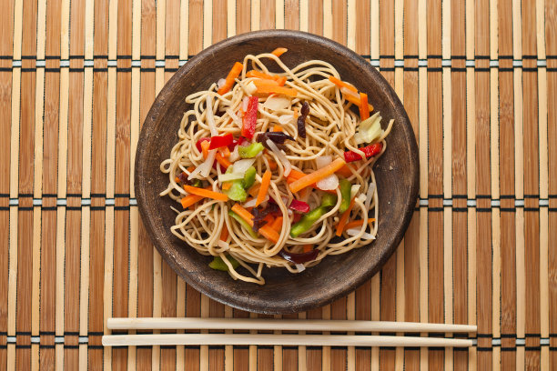 中国蔬菜面条。图片下载