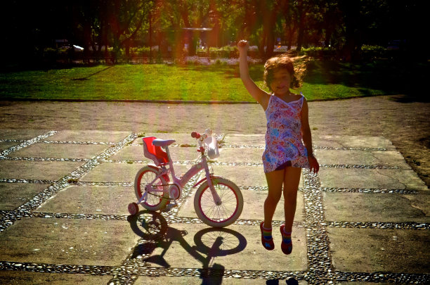 夏天快乐图片下载