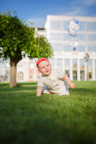 快乐的宝贝图片下载