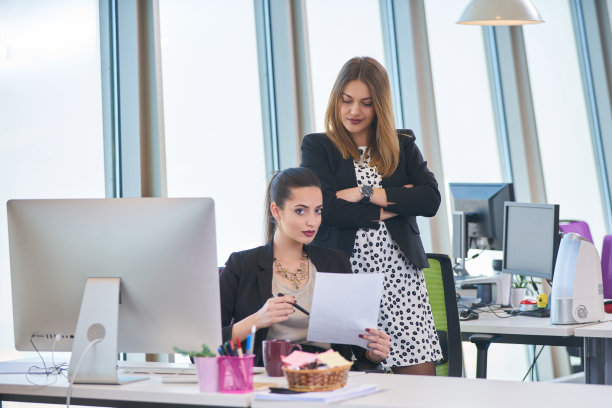 女商人图片下载