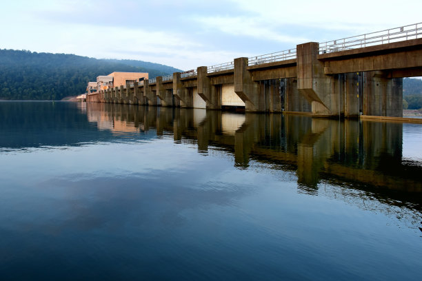 冈特斯维尔大坝图片下载