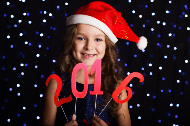 快乐女孩用数字2016，新年概念图片下载