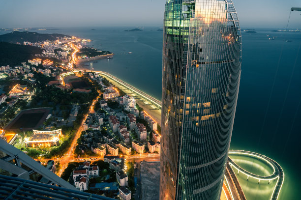 福建厦门地标建筑&燕屋大桥鸟瞰图图片下载