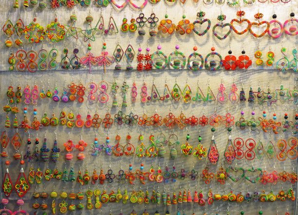 手工制作的耳环图片下载