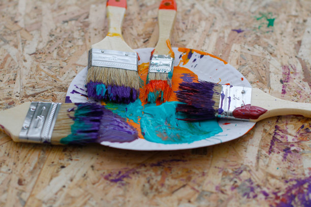 颜料和画笔图片下载