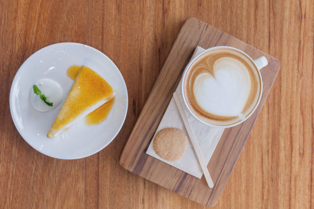 卡布奇诺和科克基图片下载