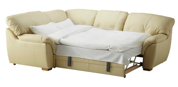 白色皮革角落沙发床孤立在白色图片下载