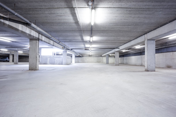 一个地下车库素材图片