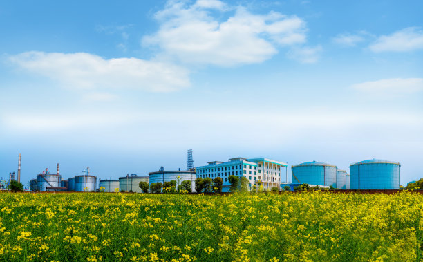 春季石化工厂图片下载