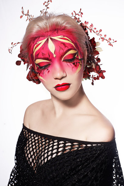 有创意的脸部艺术的女人图片下载