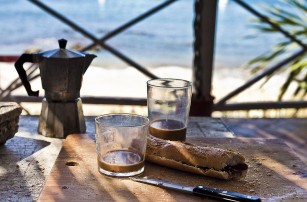 带景观的早餐图片下载