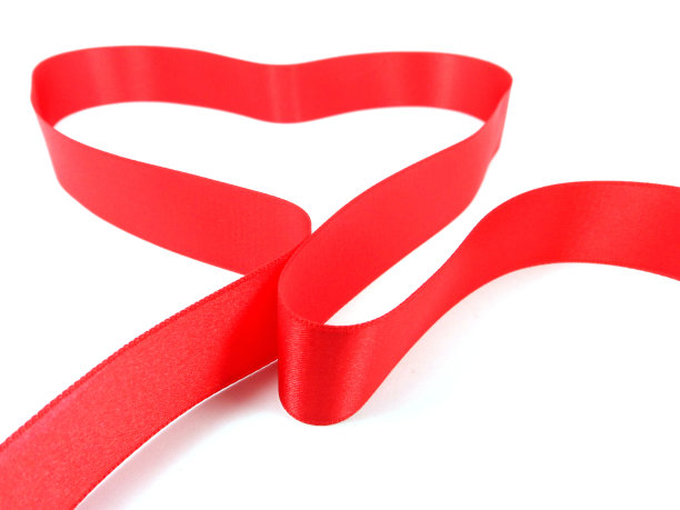 红丝带的心图片下载