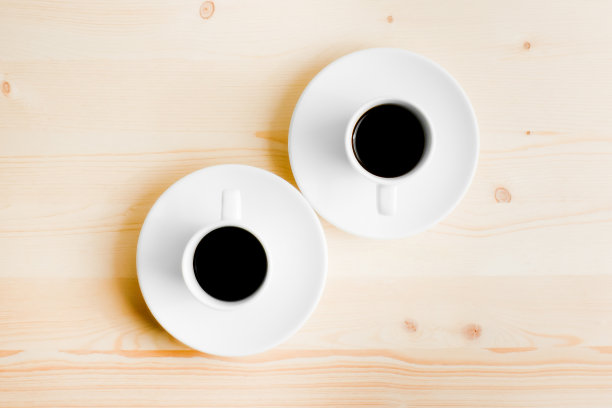 两杯黑咖啡图片下载