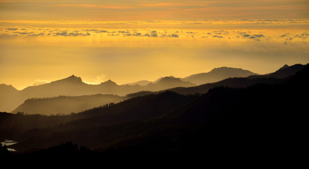 日落时分的山脉，大加那利群岛，加那利群岛图片下载