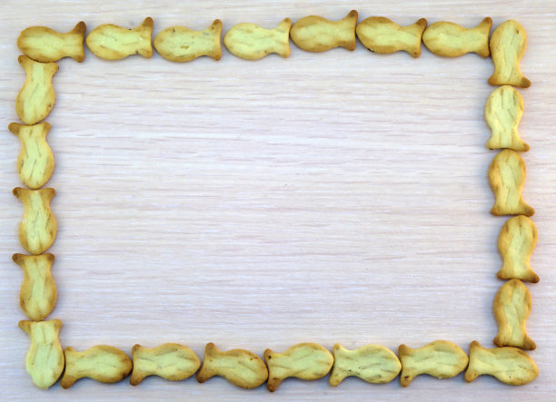 方形的鱼形美味饼干图片下载