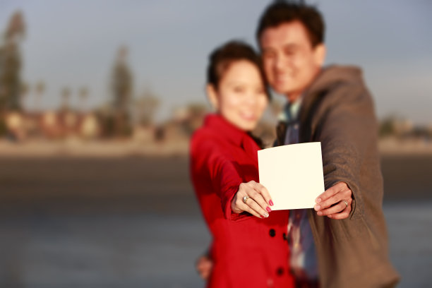 年轻的夫妇图片下载