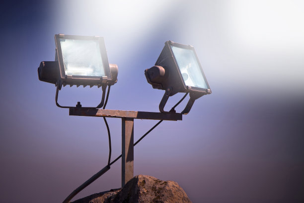 两个光投影仪图片下载