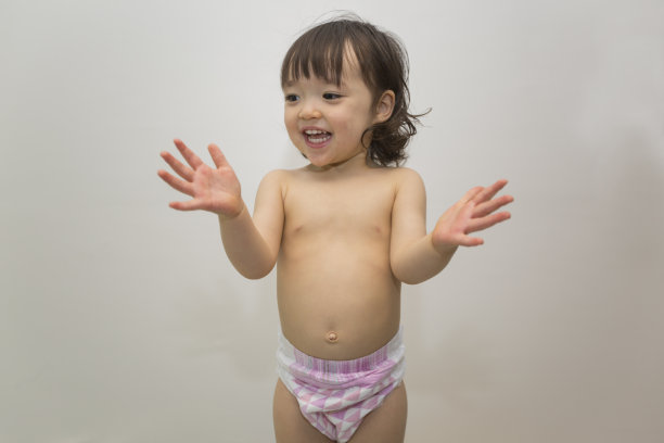 婴儿尿布图片下载