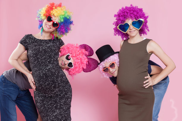 有趣的未来的父母图片下载