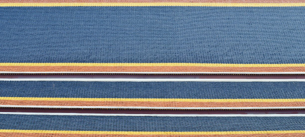 寺庙屋顶瓦的细节。图片下载