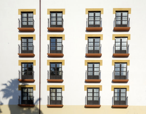 许多阳台图片下载