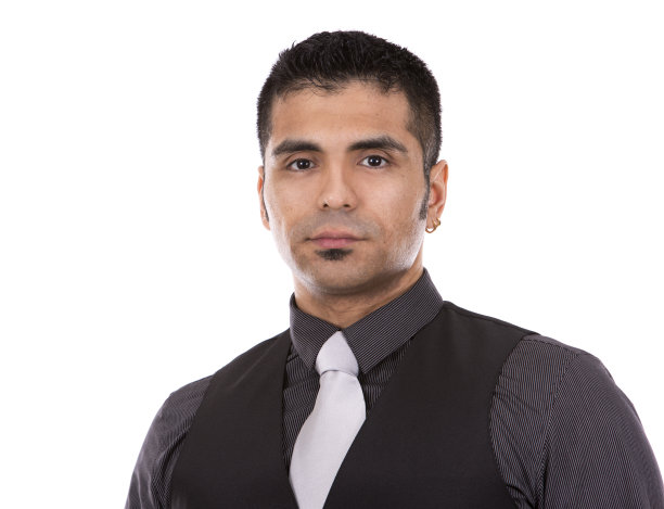 英俊的拉美裔商人图片下载