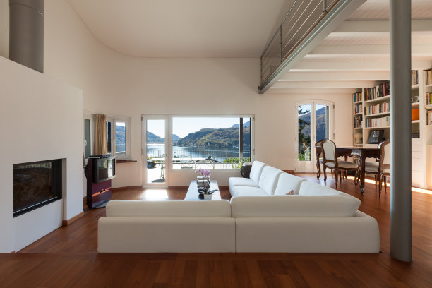 阁楼的起居室图片下载