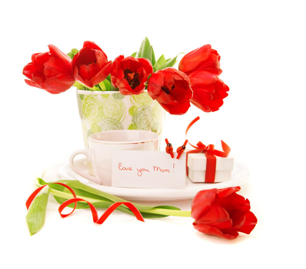 新鲜的郁金香花和早上的咖啡图片下载