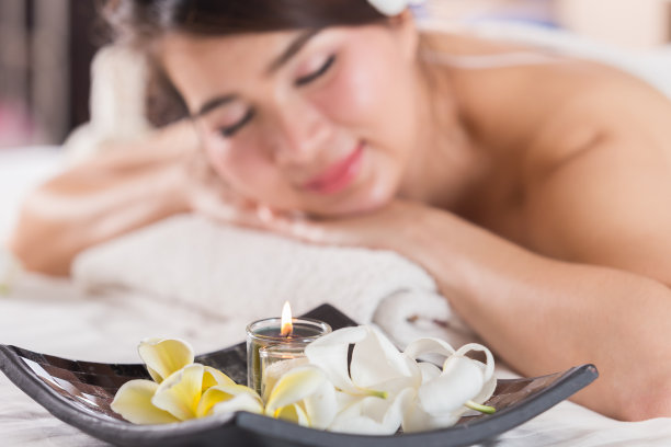 头发护理图片素材ID：131069098