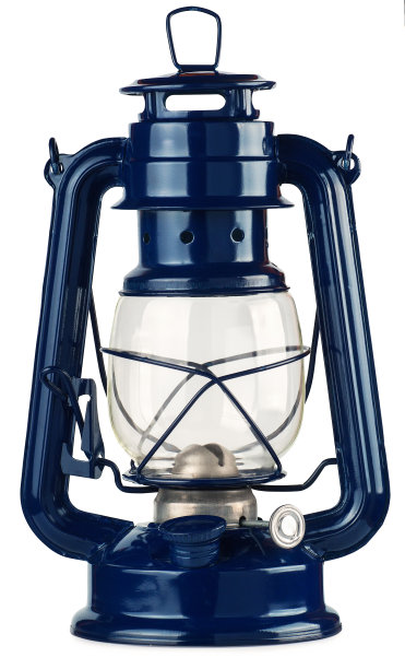 蓝色煤油灯隔离灯图片下载
