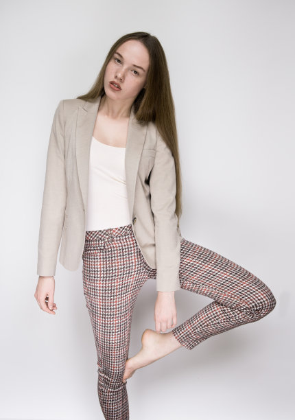 年轻的时装模特图片下载