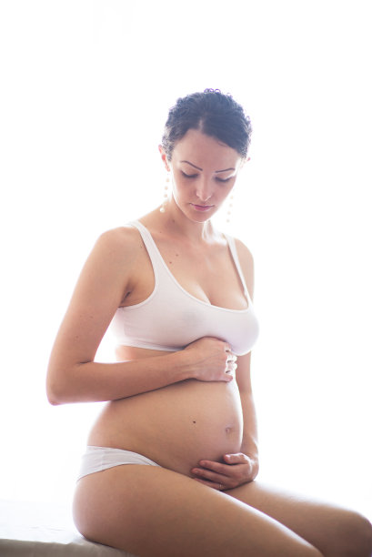 美丽的怀孕图片下载