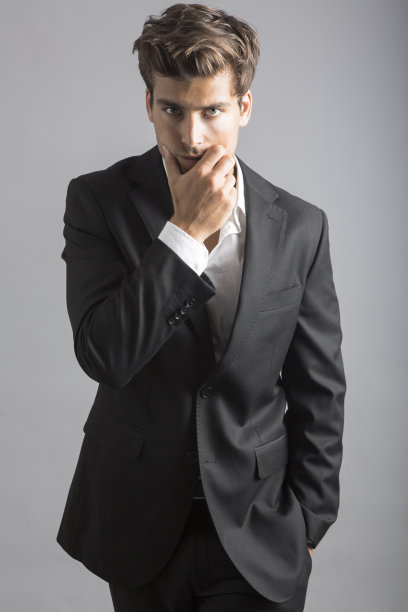 优雅的男人图片下载