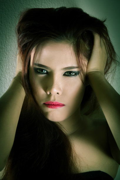 亚洲女性图片下载