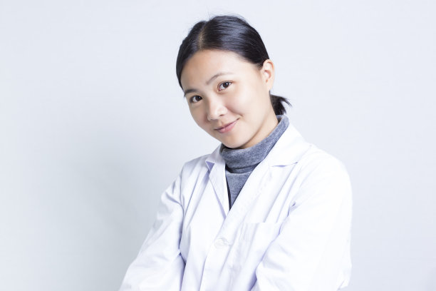 女科学家:太自信了图片下载