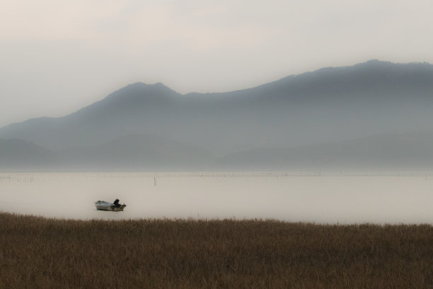 寂静的早晨河图片下载